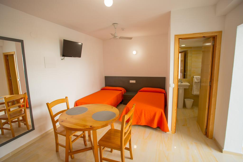 Apartamentos Zodiac Sant Antoni de Portmany Dış mekan fotoğraf