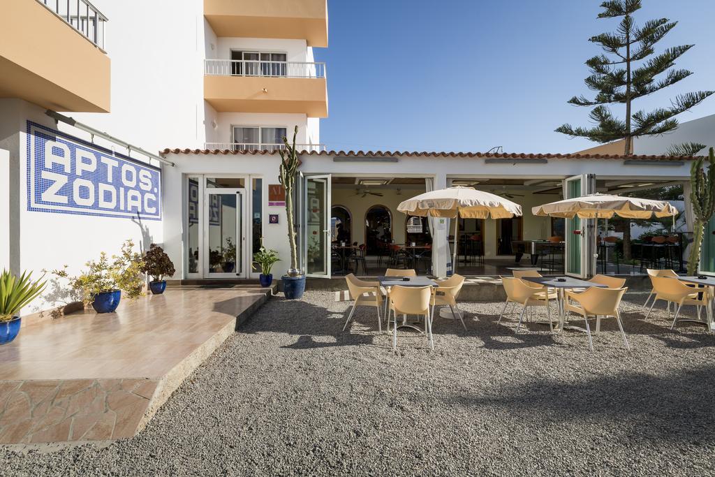 Apartamentos Zodiac Sant Antoni de Portmany Dış mekan fotoğraf