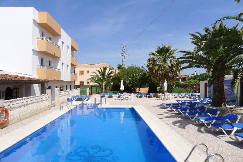 Apartamentos Zodiac Sant Antoni de Portmany Dış mekan fotoğraf